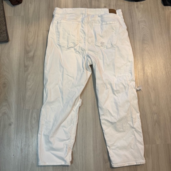 American eagle AE straight mom jeans white ripped knee distressed plus size 16R - Picture 6 of 14